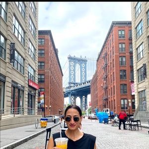 Meet your Posher, Adrianna